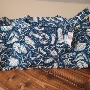 LARGE VERA BRADLEY  SHORE ENOUGH DUFFEL private listing for Oncelovedthrift.